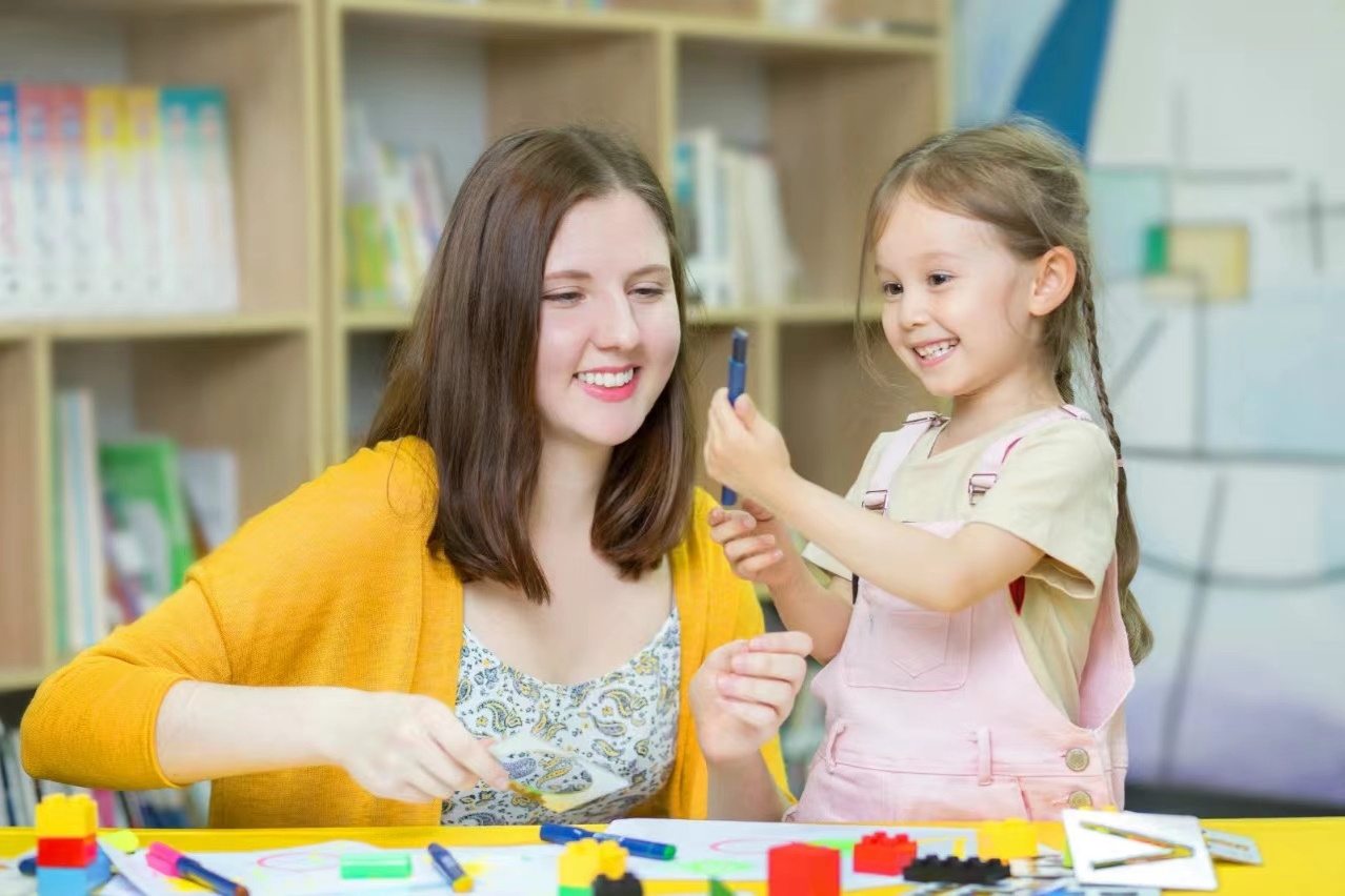 幼儿英语启蒙的第一步：敢说才是真正的开始